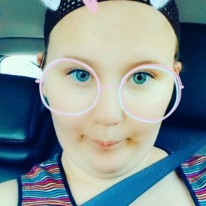 Meet your Posher, Janee